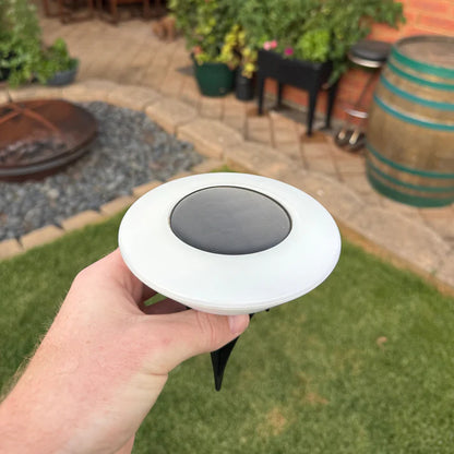 תאורת קרקע סולארית לגינה